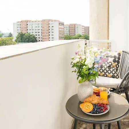 Big Central Apartment - 3Br - Piata Unirii Bucharest Exterior photo